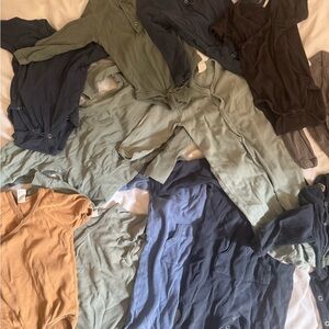 Lot of 12 Kate Quinn onesies and jumpsuits 6-12mo and 12-18mo